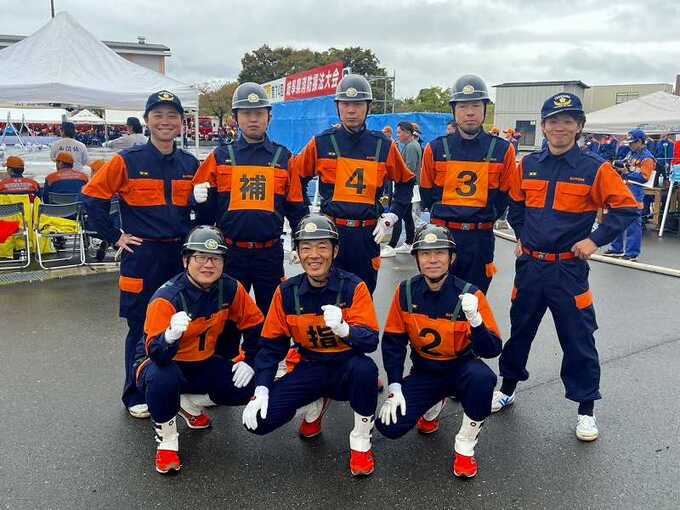 出場選手の集合写真