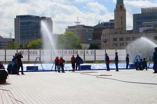 操法展示中の写真