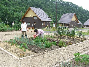 写真：高山市彦谷の里滞在型農園施設