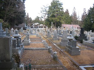 写真：大隆寺墓地