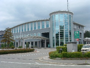 写真：丹生川公民館・高山市図書館丹生川分館