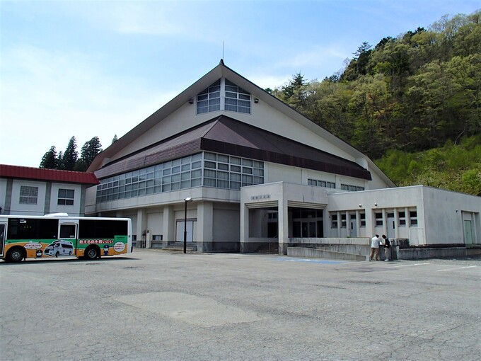 写真：荘川体育館