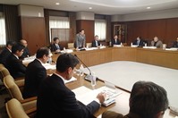 防災会議のようす