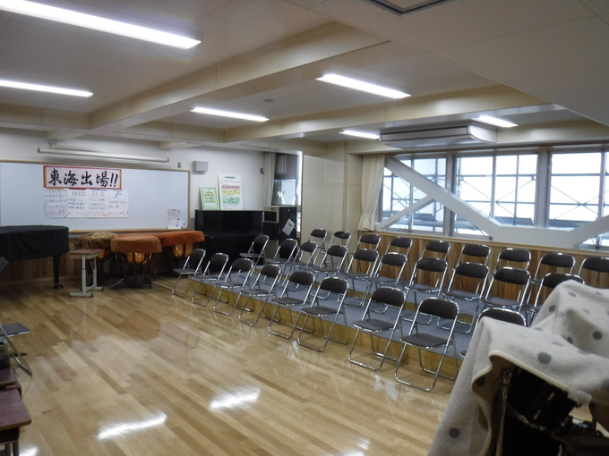 丹生川中学　音楽室