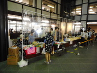 展示販売のようす