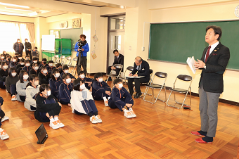 東山通学校2年生との意見交換会