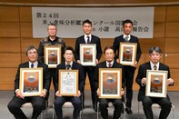 報告会のようす
