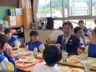 給食交流会の様子