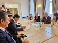 コルマール市エリック・ストロマン市長らと面談