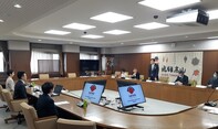 寄附講座報告会の様子