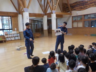 おもちゃ花火教室の様子