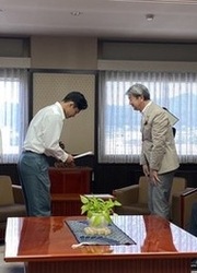 世界ジュニア相撲選手激励会の様子