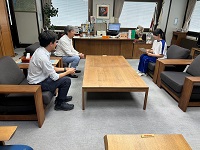 インターンシップ実習生との面談の様子