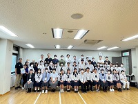 修了式での記念撮影