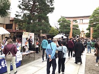 櫻山八幡宮から見る高山祭屋台