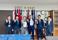 和仁直久ユーターンシップ代表らと市長