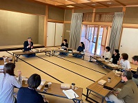 ひだ清見観光協会との座談会の様子