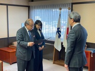 行政経営方針への答申の様子
