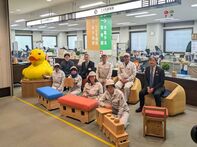 家具引渡式の様子