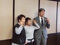 全国グラウンド・ゴルフレディス交歓大会に出場する駒屋さんと平田さん